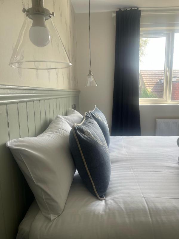 King Room image 2