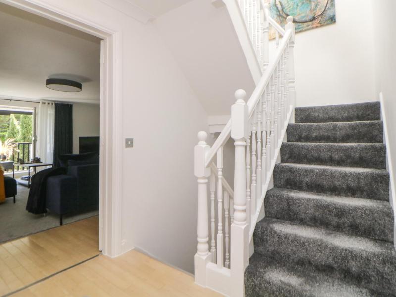 Brompton Gardens - image 37