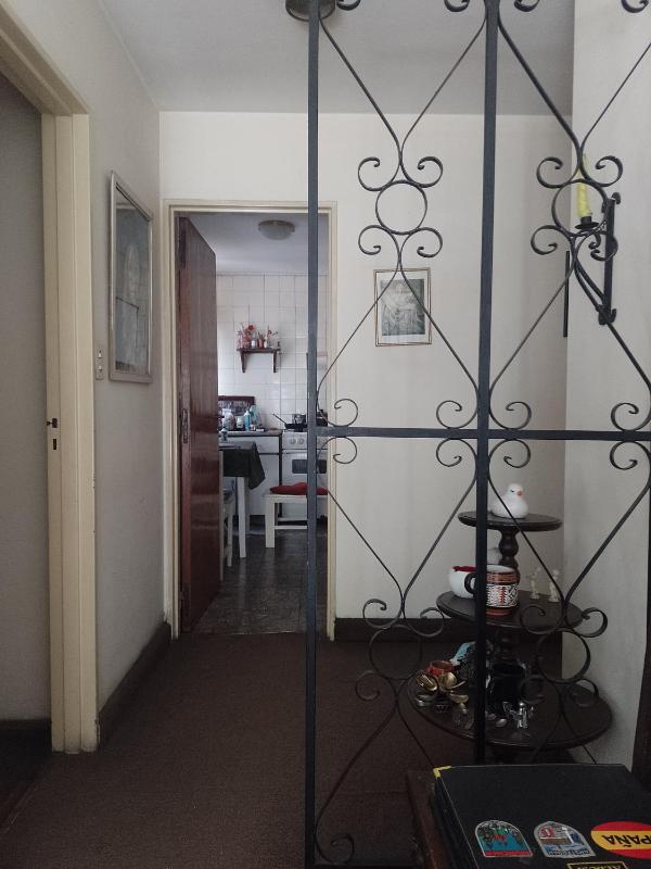 Habitación single con baño privado en departamento compartido - image 2
