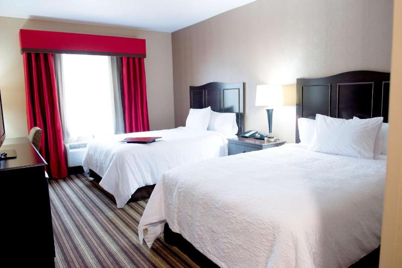 Room with Two Queen Beds - Non-Smoking image 1