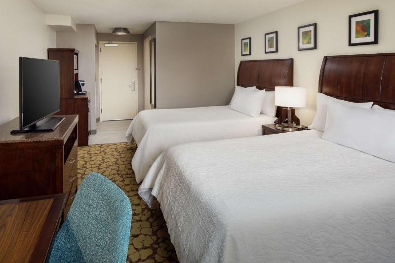 Queen Room with Two Queen Beds image 1