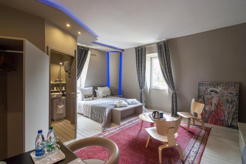 Suite image 3