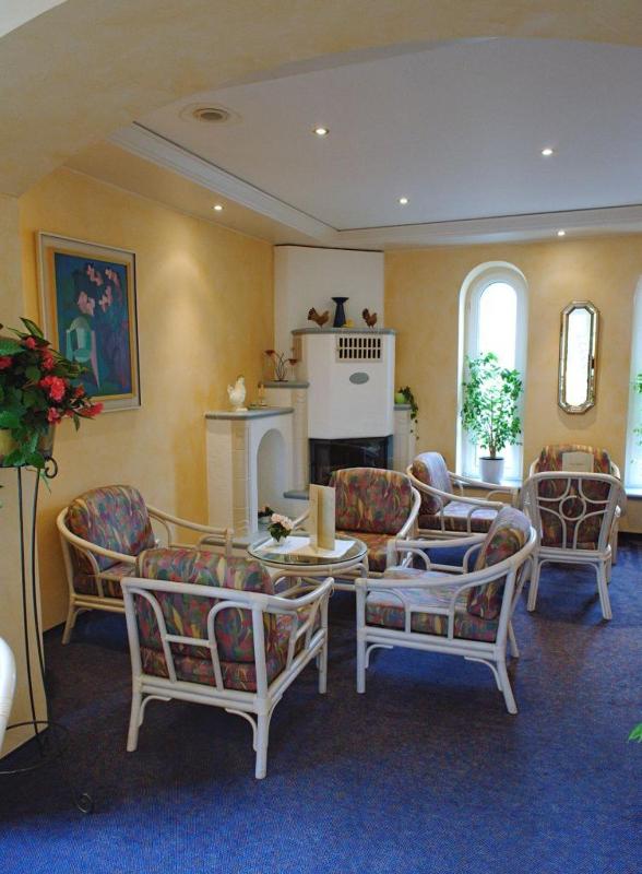 Two-Bedroom Apartment (5 Adults) image 3
