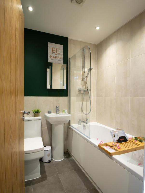 Open Mind Property - Luxury Apartment in the City - image 14