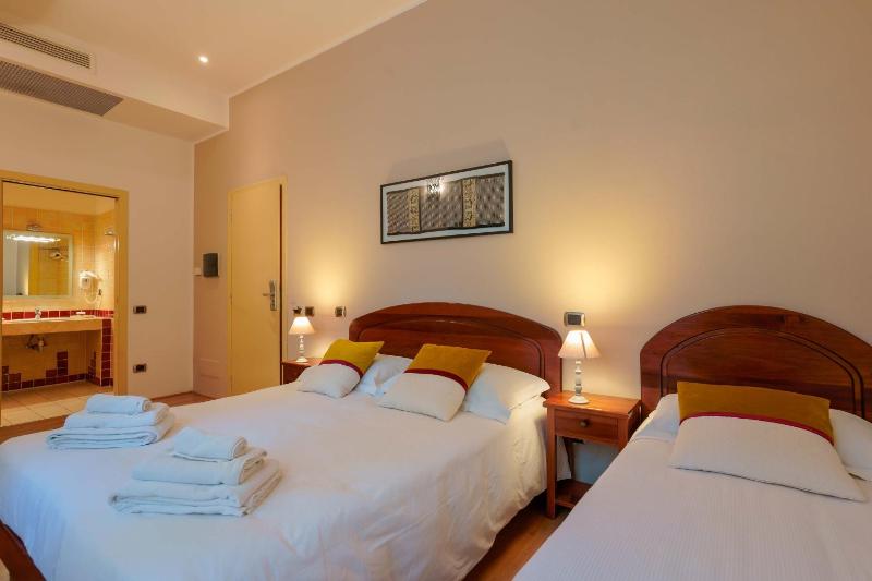 Triple Room image 3