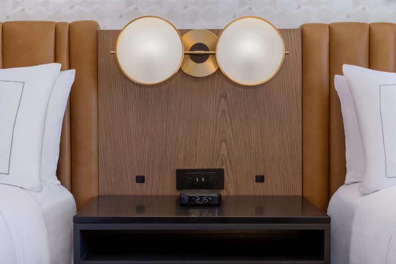 Double Room with Two Double Beds - Non-Smoking