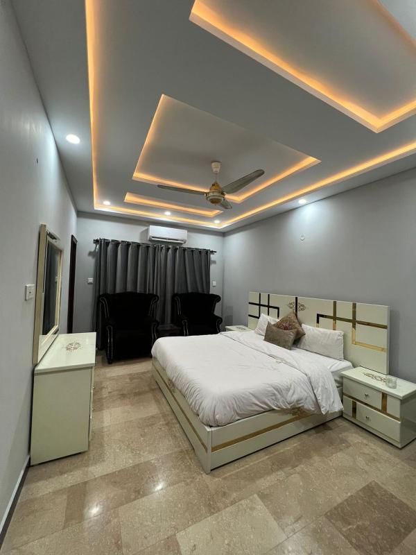 Two-Bedroom Apartment image 3