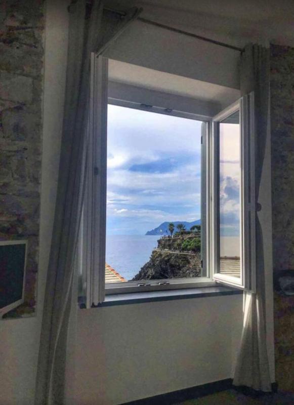 Quadruple Room with Balcony and Sea View image 4