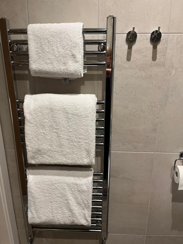 Double Room with Private Bathroom image 3
