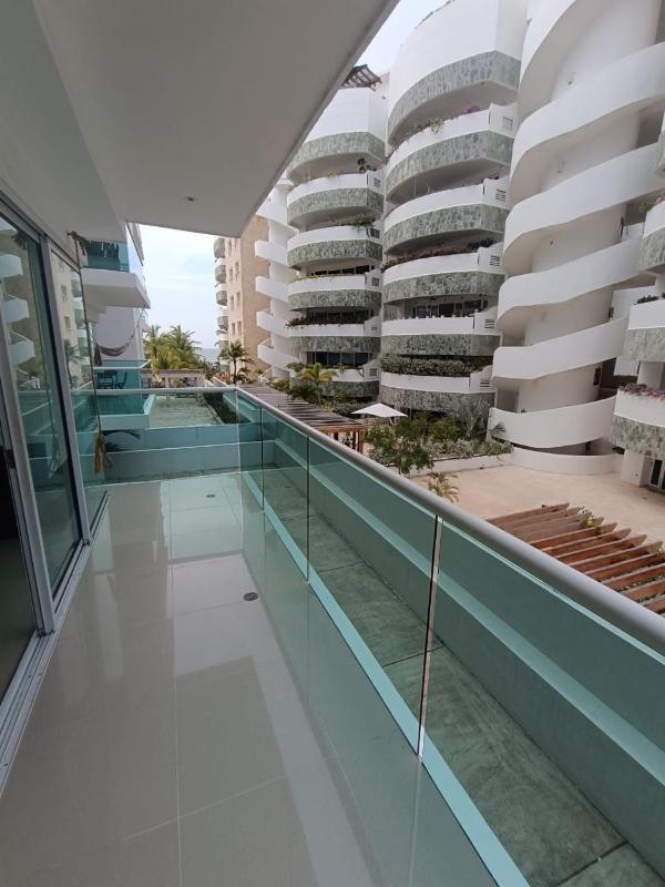 Edificio acceso directo al mar primera linea de playa 2 habitaciones - image 13