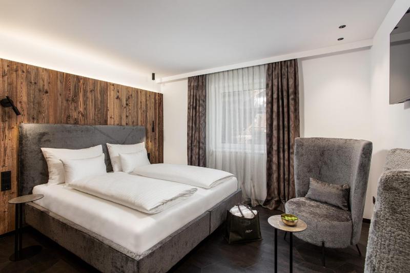 Double Room image 1