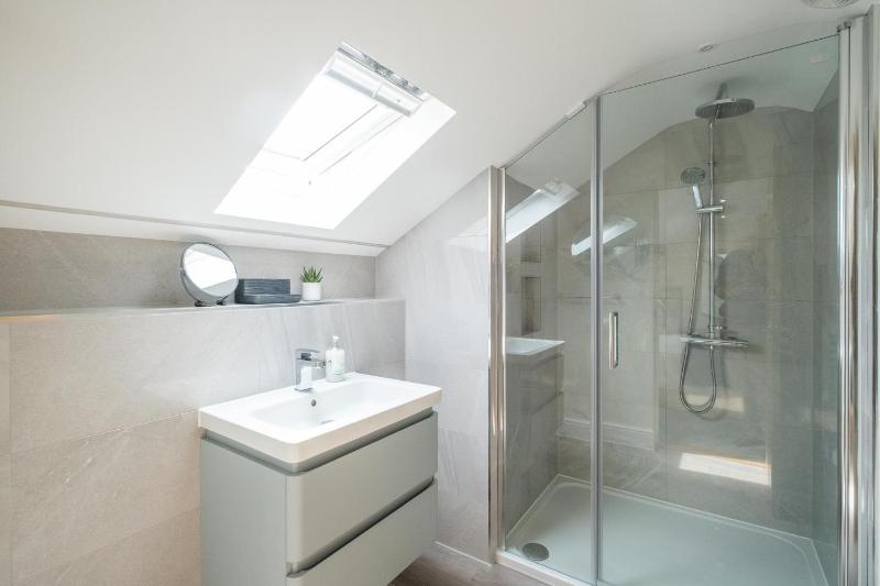 Avocet Cottage - image 20