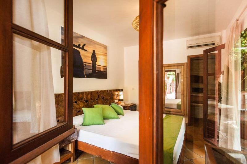 Superior Double or Twin Room image 4