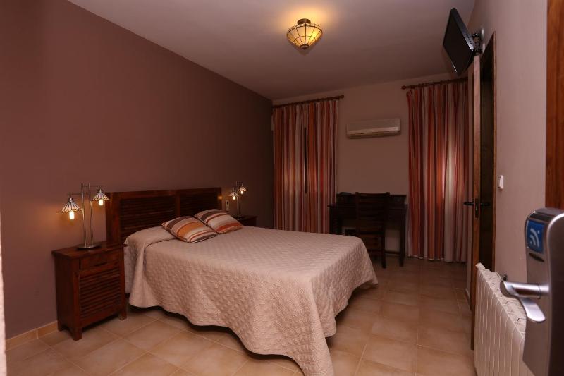 Hotel Andalucia - image 2