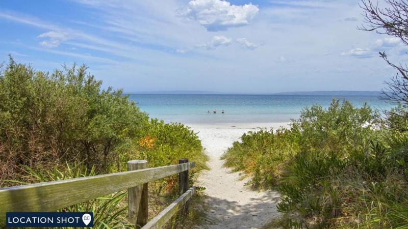 Alka Beach House - image 10