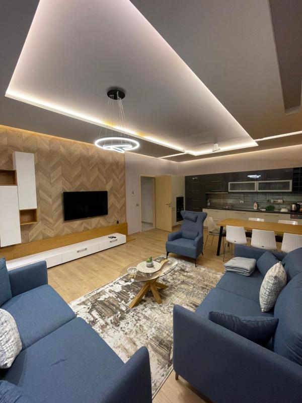 Lux Apartment - image 6