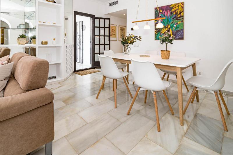 Stunning 2 bedroom Residence in Aldea Blanca - image 8