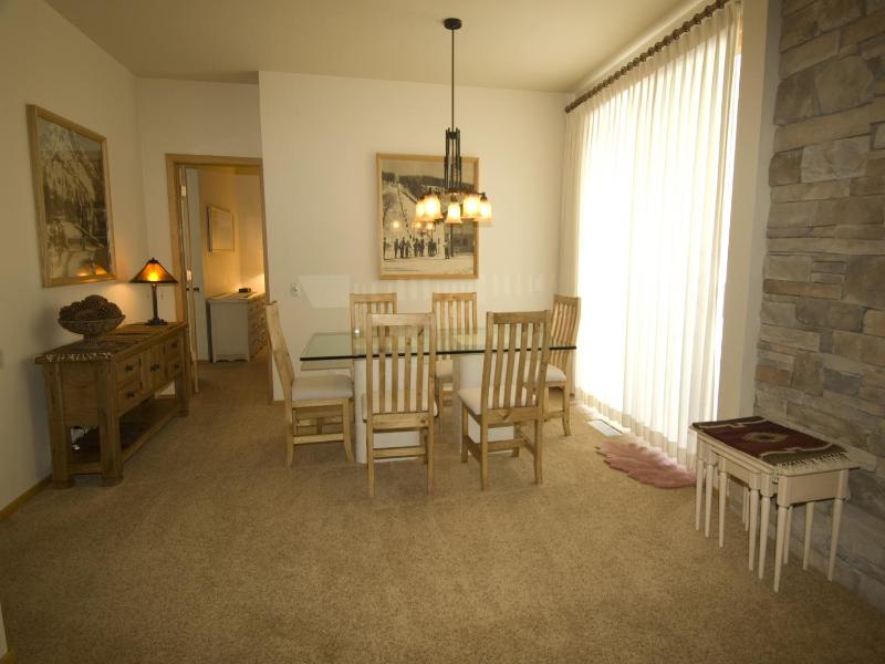 Two-Bedroom Apartment image 4