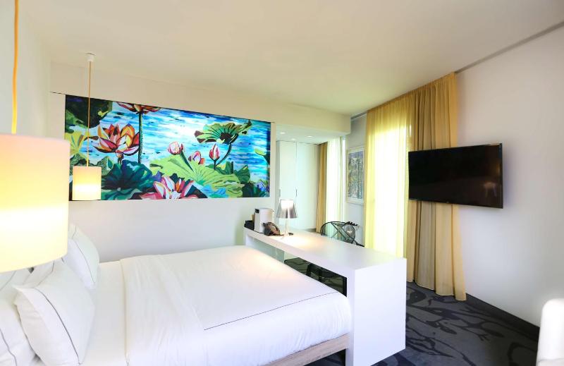 Art Double Room - XL image 4