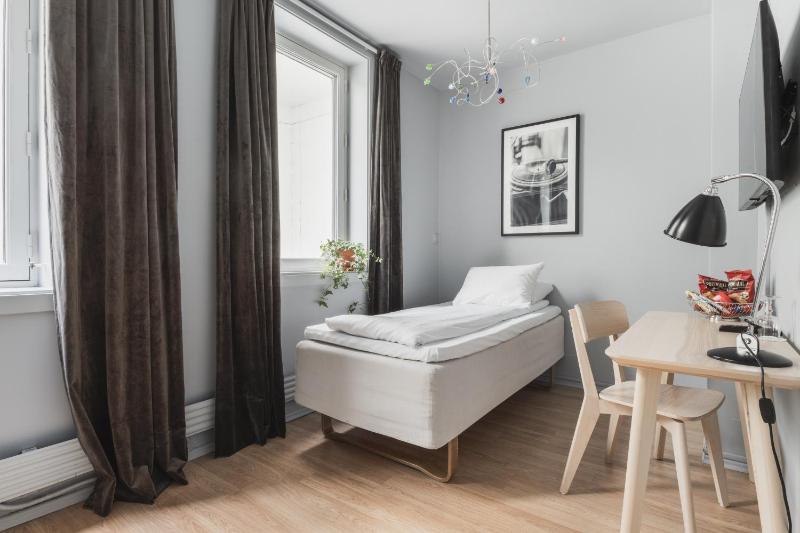 Standard Single Room image 1