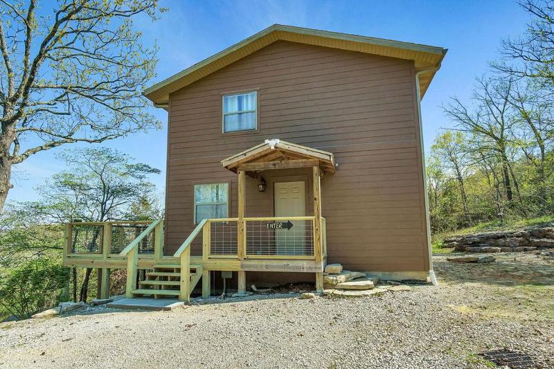 Three-Bedroom Holiday Home  image 4