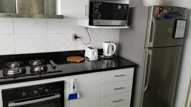 New! Modern 4BR Apartment Miraflores Lima - image 8