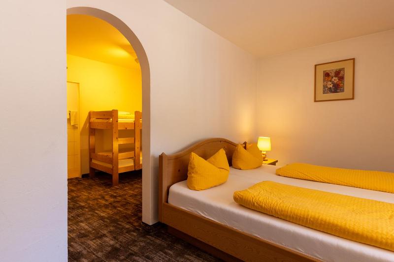 Quadruple Room image 3