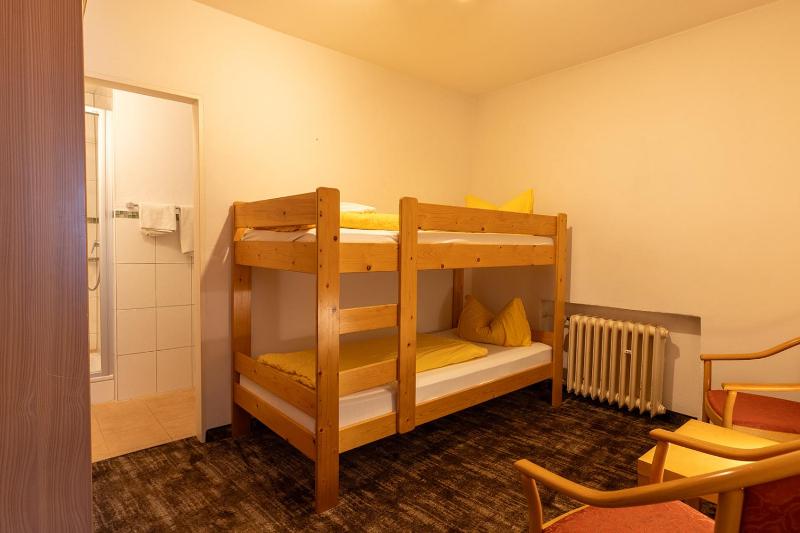 Quadruple Room image 2