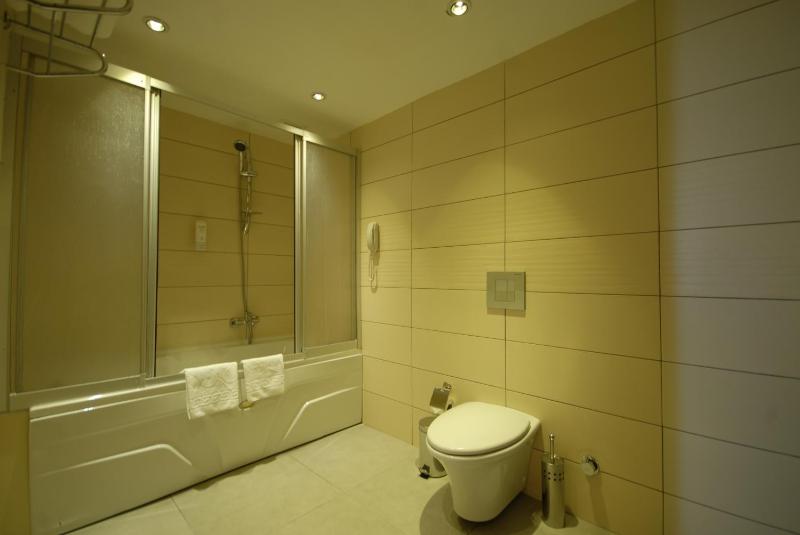 Junior Suite image 4