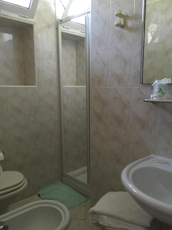 Double Room - Ground Floor image 2