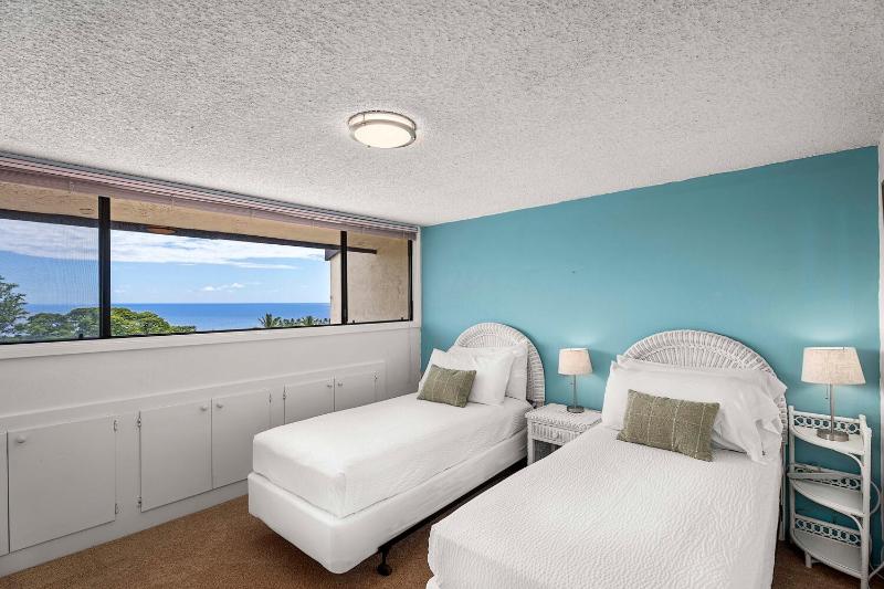 Country Club Villas 305 - image 7