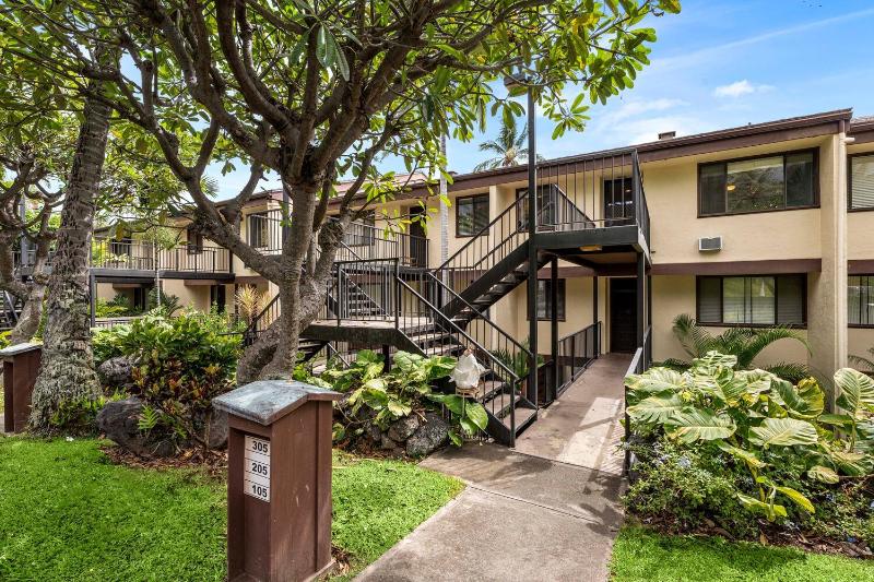 Country Club Villas 305 - image 18