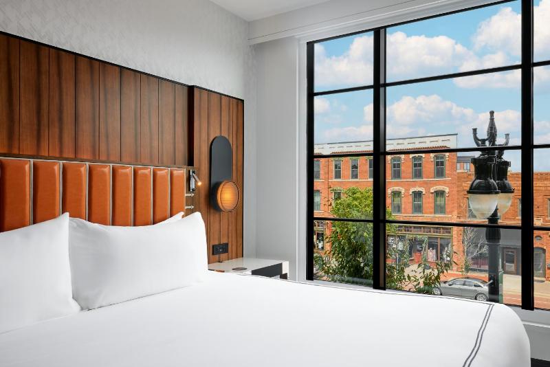 The Godfrey Detroit Curio Collection by Hilton - image 20