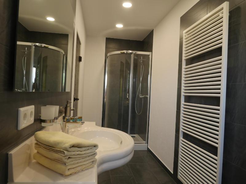 Triple Room image 2
