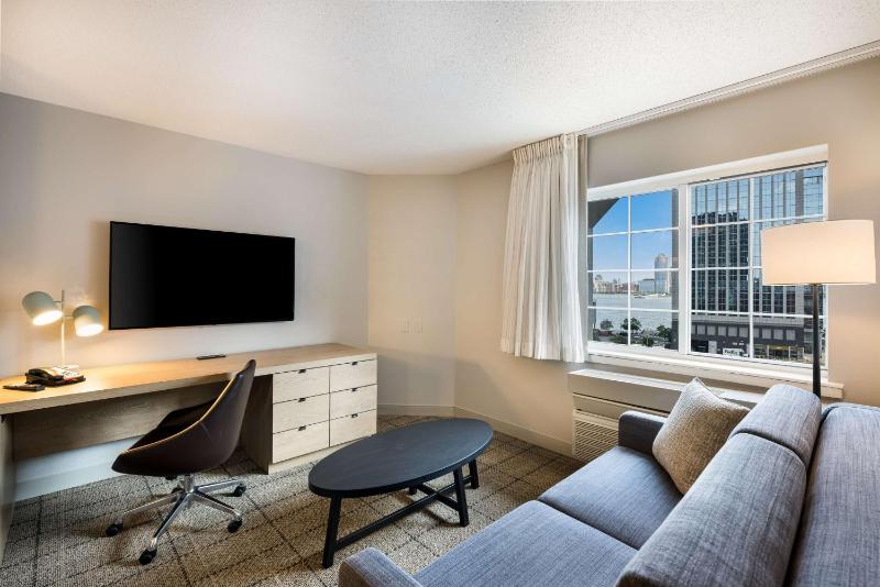 One Bedroom Suite NYC View image 1