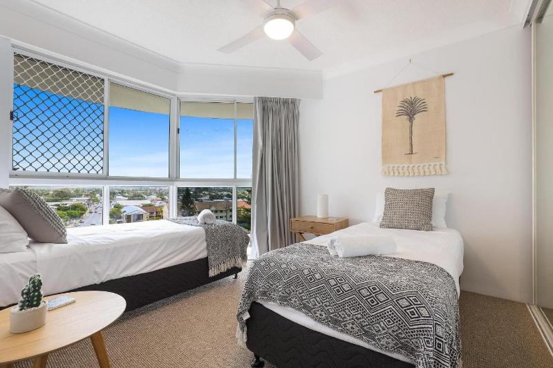Burleigh Vista Apartment - Views - image 4