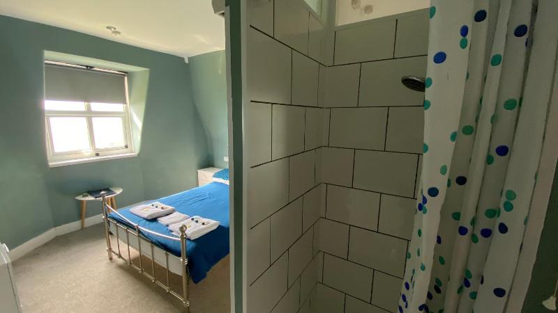 Double Room with Sea View image 4