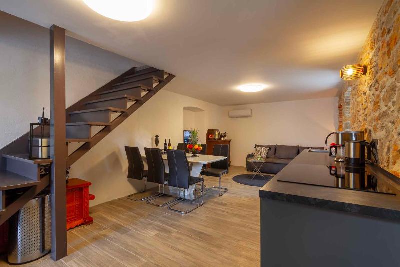 Apartment in Silo - Insel Krk 45239 - image 15