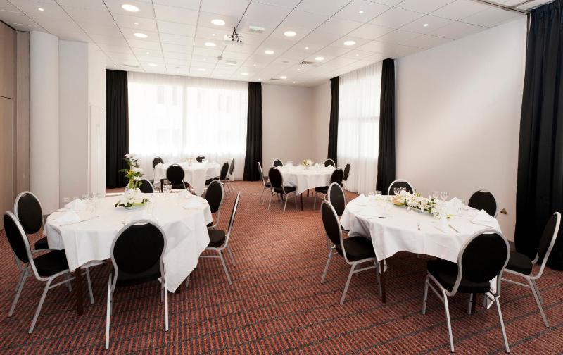 Holiday Inn Toulon City Centre By IHG - image 33