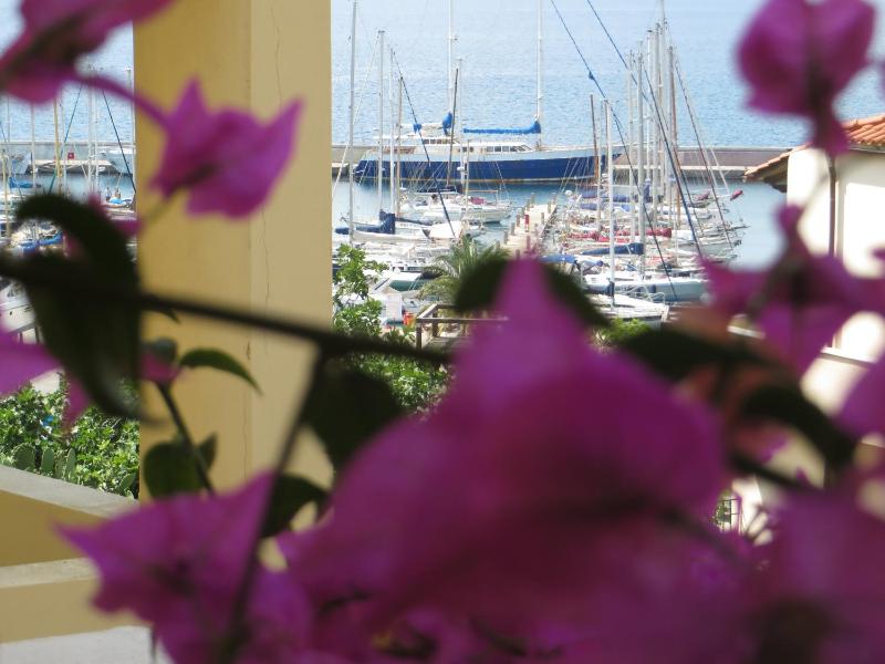 One-Bedroom Apartment with Superior Sea View image 2
