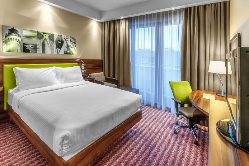 Hampton By Hilton Swinoujscie - image 19