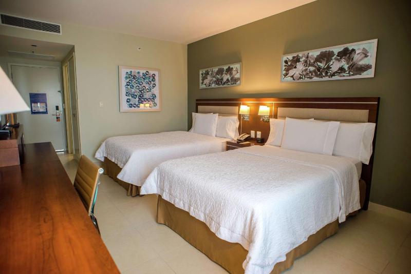 Hampton Inn by Hilton Merida - image 2