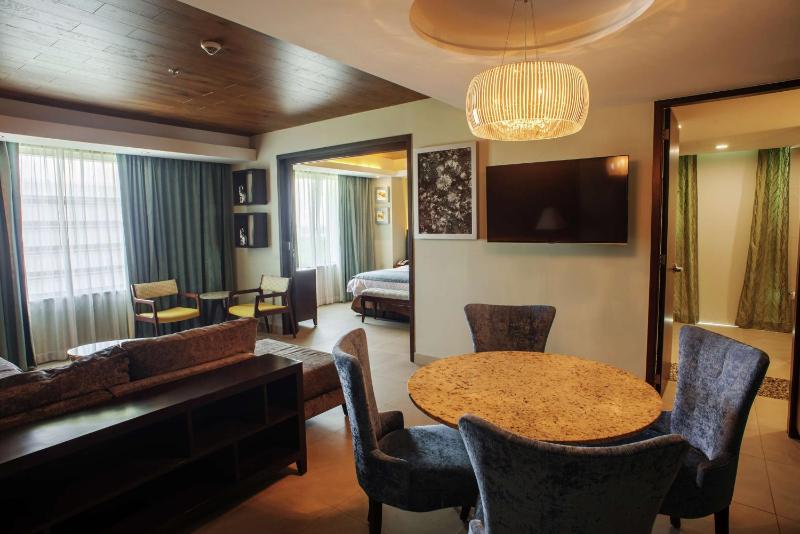 Hampton Inn by Hilton Merida - image 8