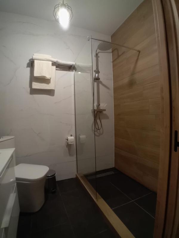 Hostal Lavela - image 6