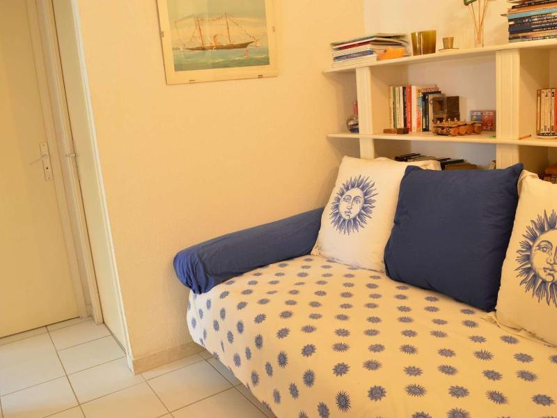 Appartement 3 pièces avec terrasse proche plage à Cavalaire-sur-Mer - FR-1-226B-66 - image 6