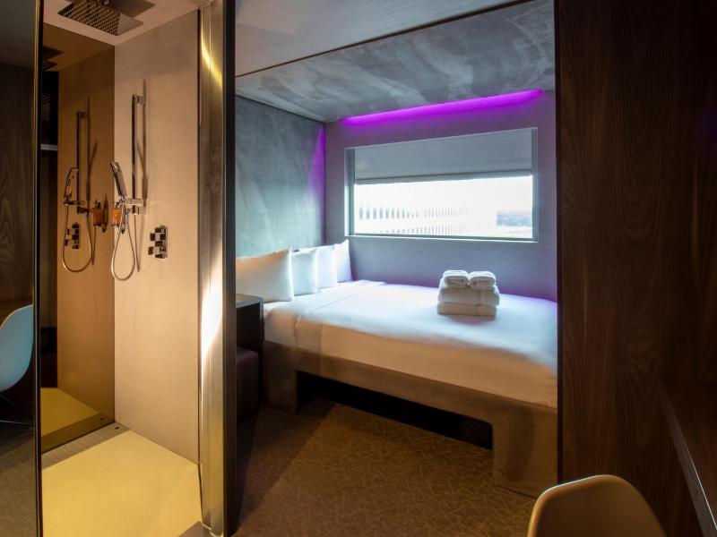 Superior Double Room image 1