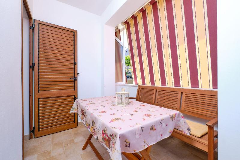 Two-Bedroom Apartment Standard image 3
