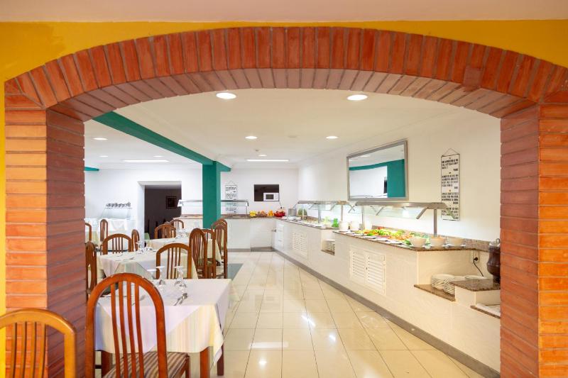 Apartamentos La Carabela - image 20