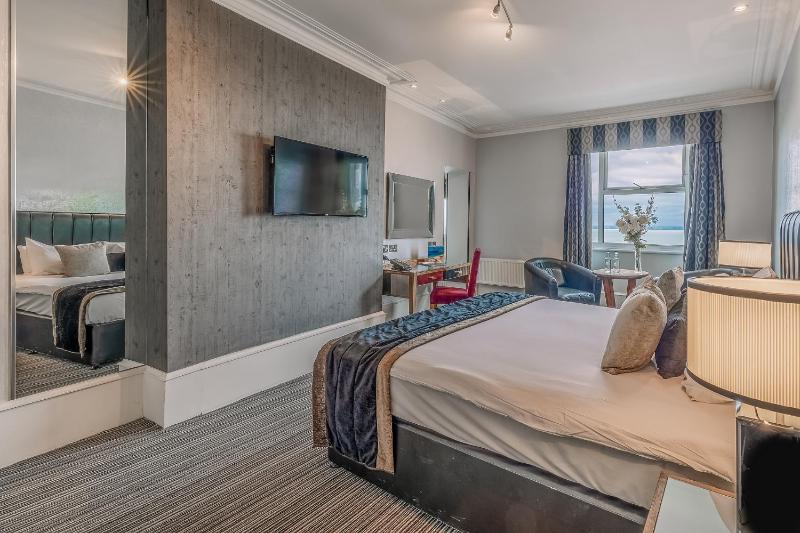 Executive Double Room image 3