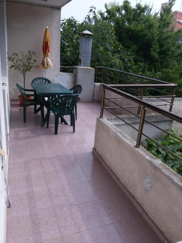 Keni Guest House - image 7